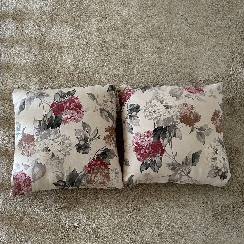 Floral Hydrangea Accent Pillow Pair - Pink, Cream & Gray